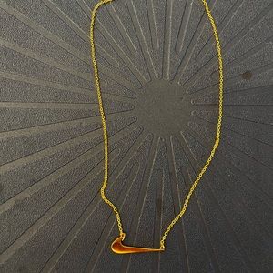 Nike Necklace Gold 19 Inch